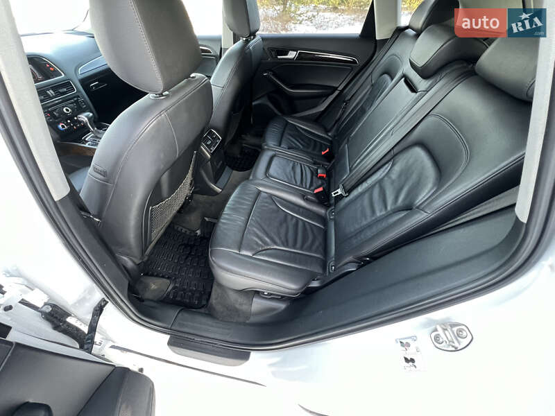 Внедорожник / Кроссовер Audi Q5 2014 в Львове