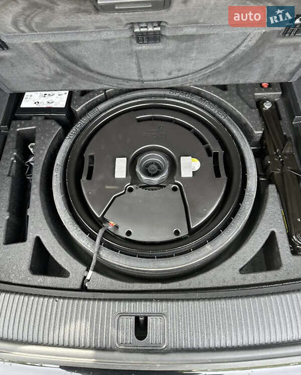 Внедорожник / Кроссовер Audi Q5 2019 в Львове