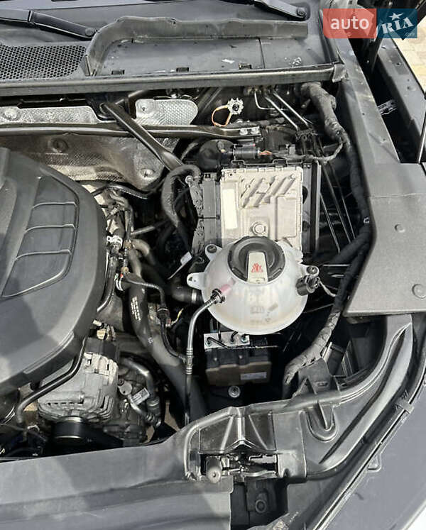 Внедорожник / Кроссовер Audi Q5 2019 в Львове