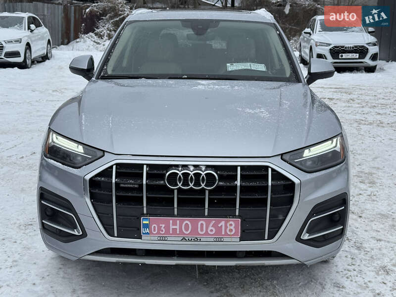 Внедорожник / Кроссовер Audi Q5 2021 в Киеве