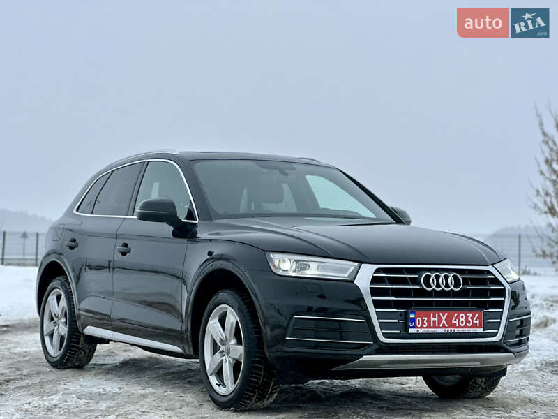 Внедорожник / Кроссовер Audi Q5 2018 в Радивилове