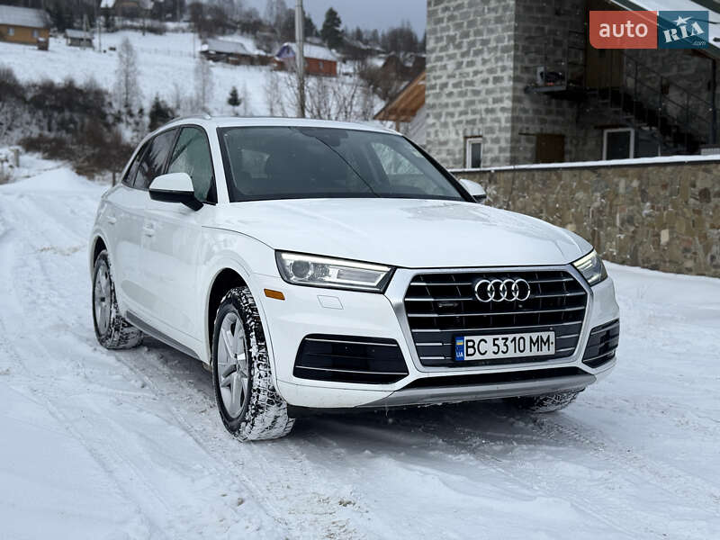 Внедорожник / Кроссовер Audi Q5 2018 в Львове фото 3 Внедорожник / Кроссовер Audi Q5 2018 в Львове