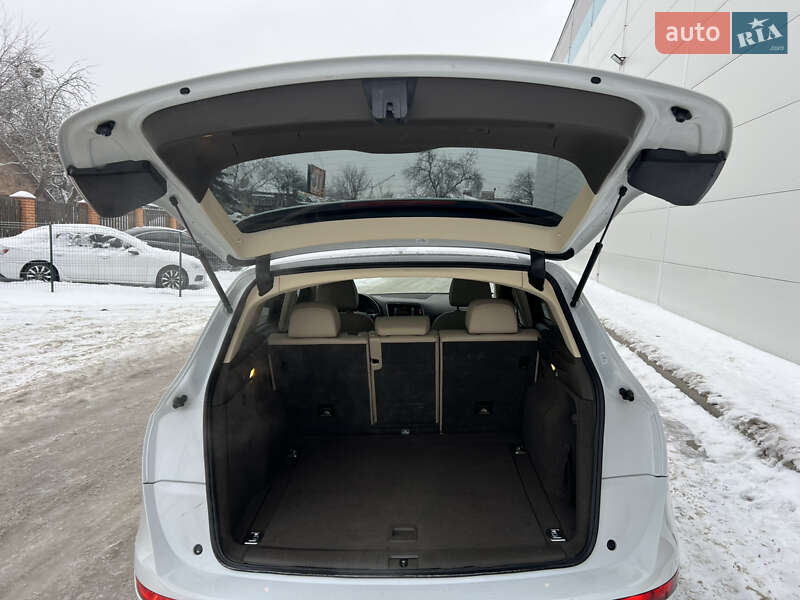 Внедорожник / Кроссовер Audi Q5 2013 в Киеве