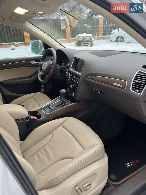 Внедорожник / Кроссовер Audi Q5 2013 в Киеве