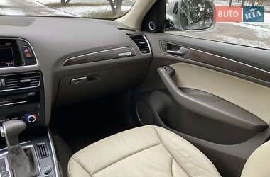 Внедорожник / Кроссовер Audi Q5 2015 в Тернополе