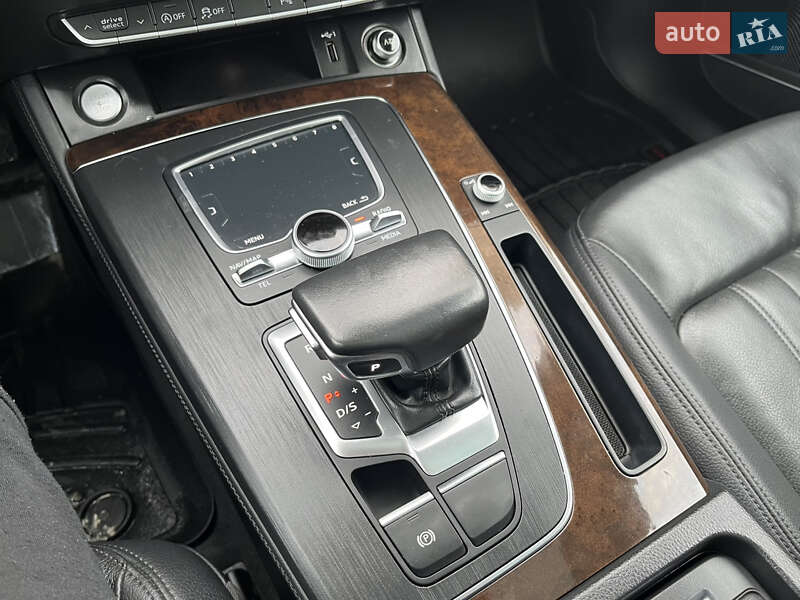 Внедорожник / Кроссовер Audi Q5 2019 в Дубно фото 26 Внедорожник / Кроссовер Audi Q5 2019 в Дубно