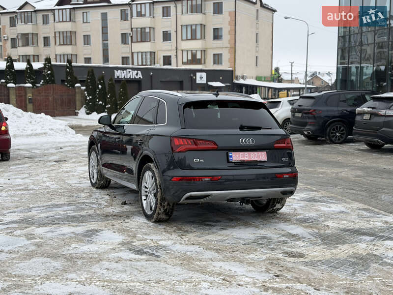 Позашляховик / Кросовер Audi Q5 2018 в Рівному фото 5 Позашляховик / Кросовер Audi Q5 2018 в Рівному
