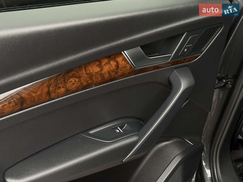 Позашляховик / Кросовер Audi Q5 2018 в Рівному фото 26 Позашляховик / Кросовер Audi Q5 2018 в Рівному