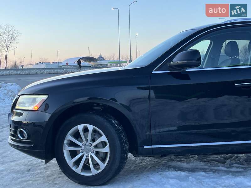 Внедорожник / Кроссовер Audi Q5 2015 в Львове