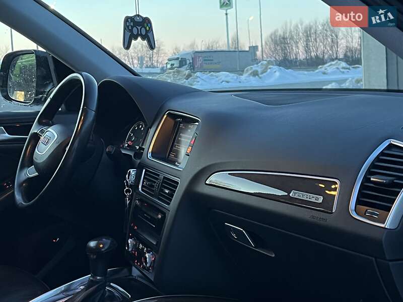 Внедорожник / Кроссовер Audi Q5 2015 в Львове