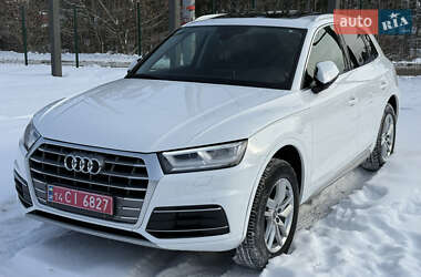 Позашляховик / Кросовер Audi Q5 2020 в Києві