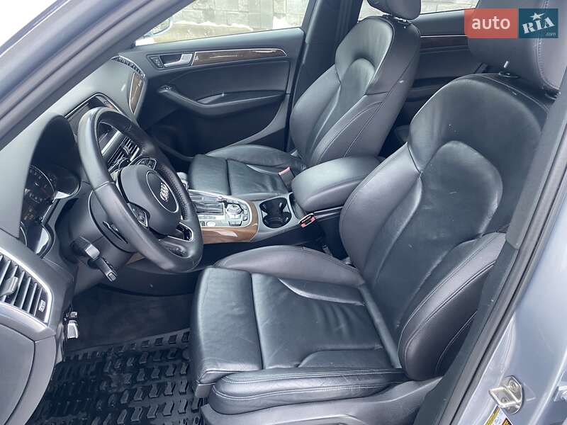 Позашляховик / Кросовер Audi Q5 2016 в Рівному