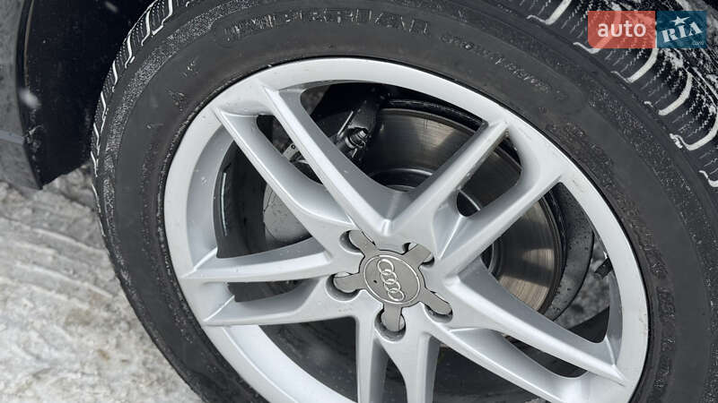 Позашляховик / Кросовер Audi Q5 2016 в Дубні