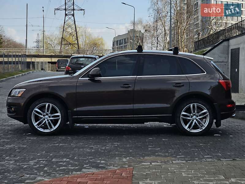 Позашляховик / Кросовер Audi Q5 2011 в Львові