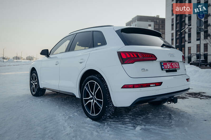 Позашляховик / Кросовер Audi Q5 2019 в Рівному фото 4 Позашляховик / Кросовер Audi Q5 2019 в Рівному