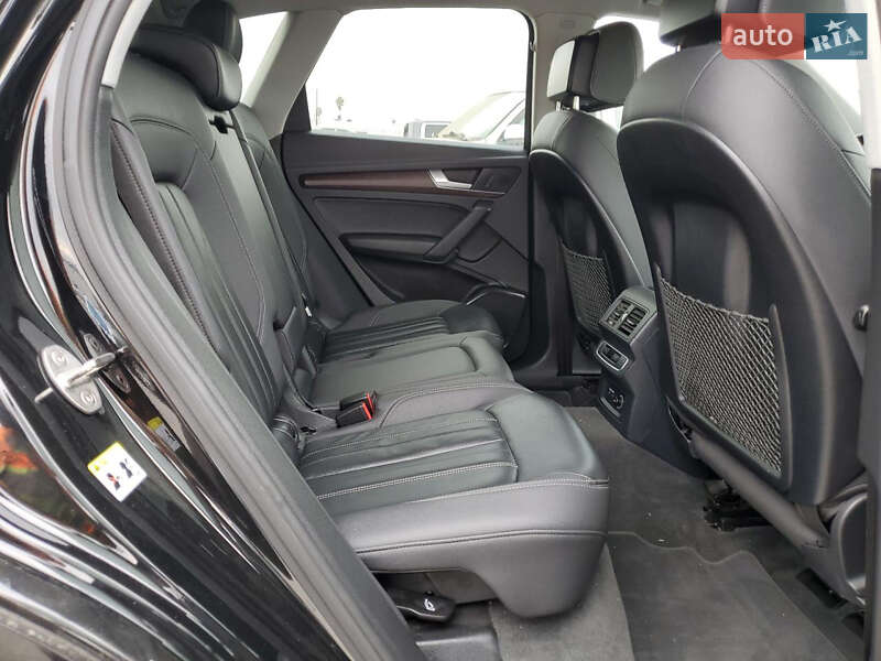 Внедорожник / Кроссовер Audi Q5 2023 в Бердичеве