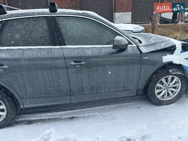 Позашляховик / Кросовер Audi Q5 2018 в Рівному