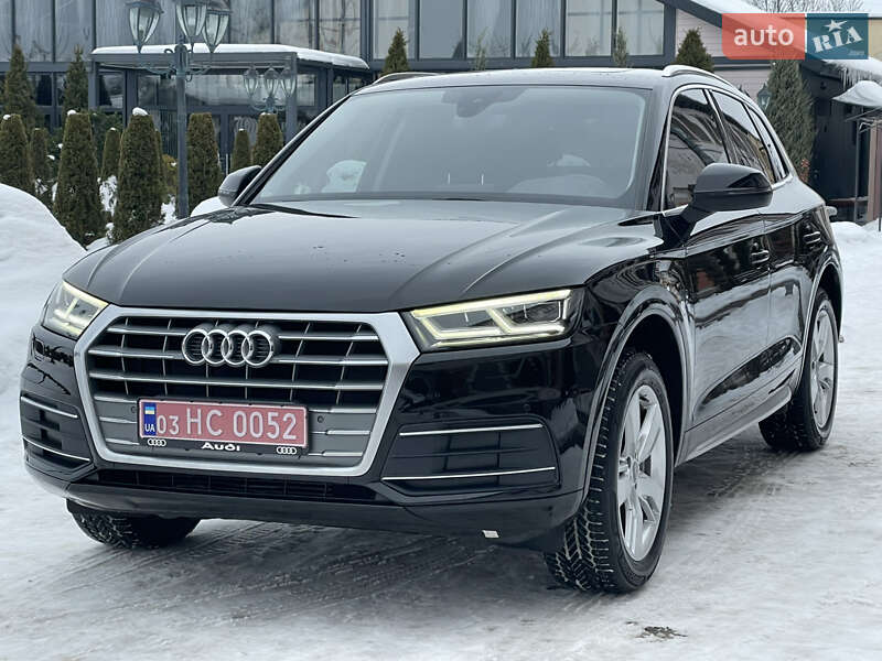 Позашляховик / Кросовер Audi Q5 2018 в Стрию