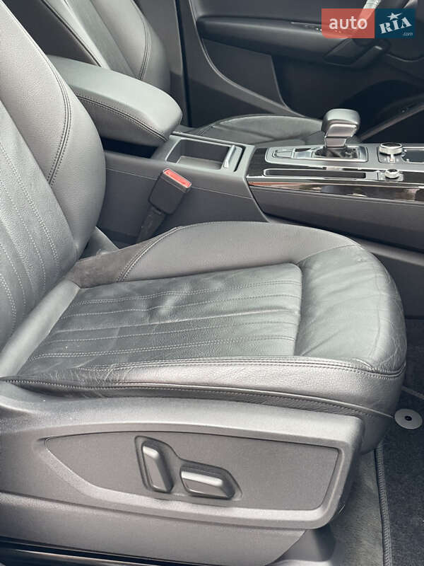 Позашляховик / Кросовер Audi Q5 2018 в Стрию