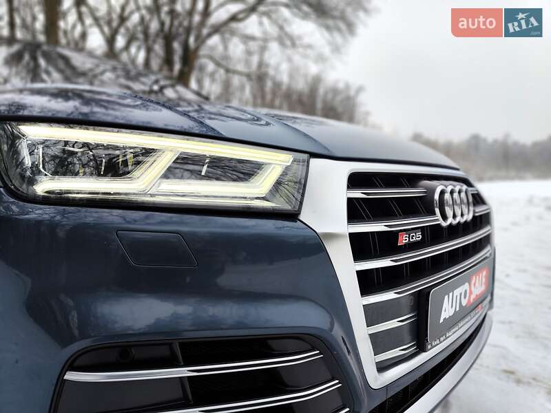Позашляховик / Кросовер Audi Q5 2017 в Києві