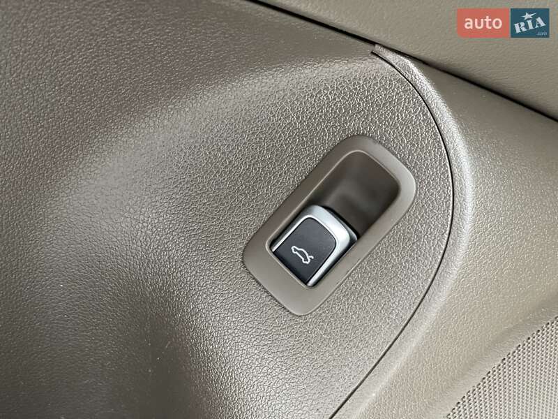 Внедорожник / Кроссовер Audi Q5 2015 в Бердичеве