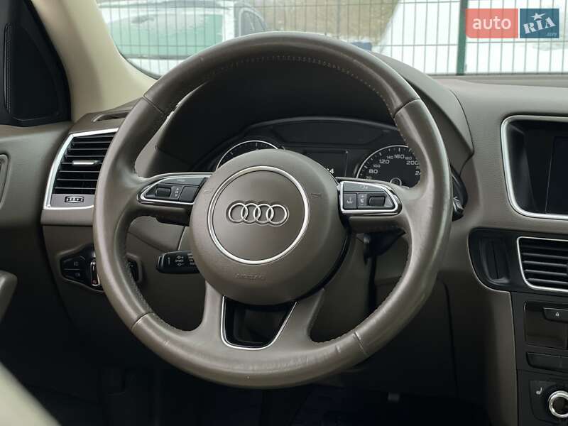 Внедорожник / Кроссовер Audi Q5 2015 в Бердичеве