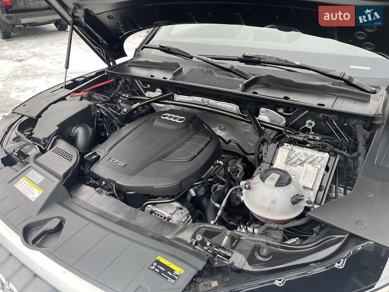 Внедорожник / Кроссовер Audi Q5 2017 в Киеве