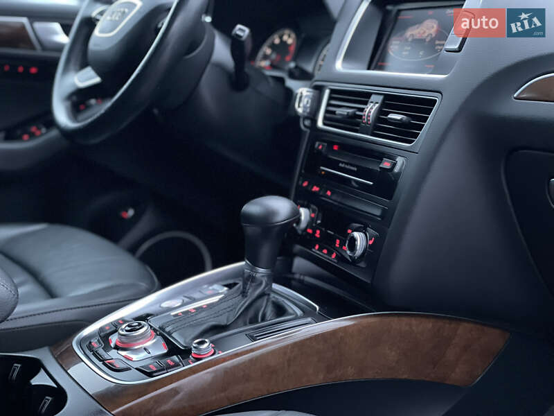 Внедорожник / Кроссовер Audi Q5 2014 в Ивано-Франковске