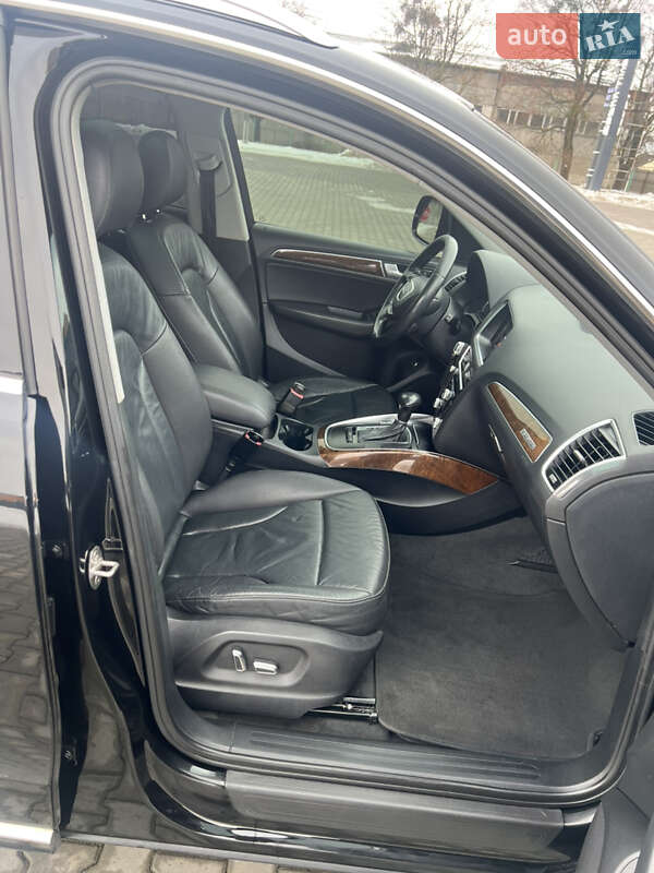 Позашляховик / Кросовер Audi Q5 2015 в Нововолинську фото 23 Позашляховик / Кросовер Audi Q5 2015 в Нововолинську