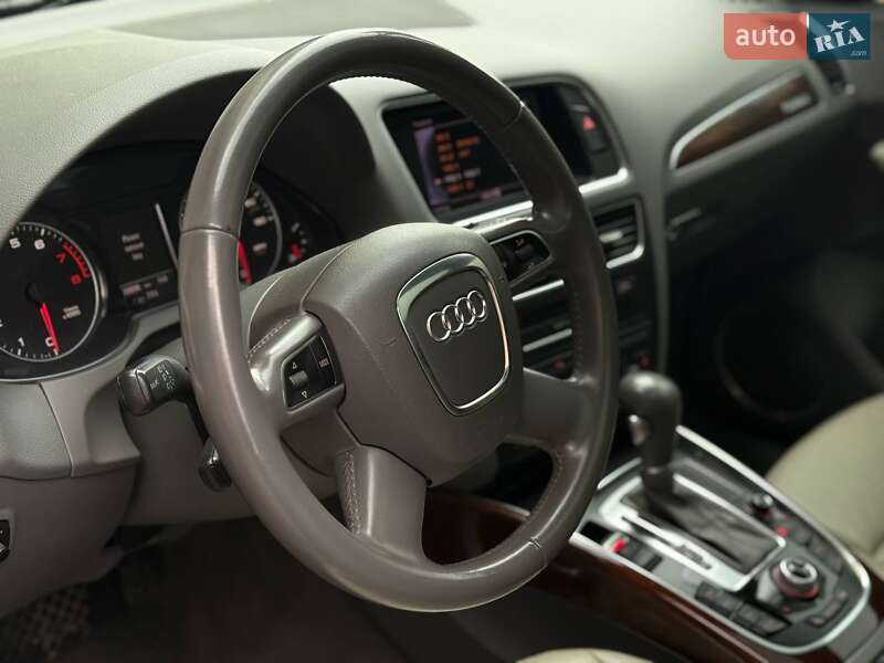 Внедорожник / Кроссовер Audi Q5 2012 в Николаеве
