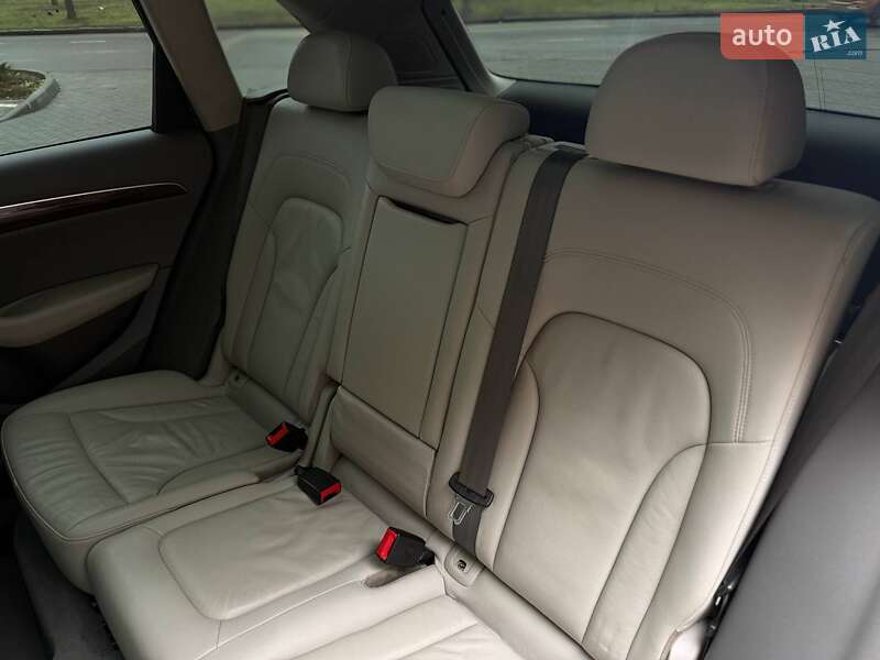 Внедорожник / Кроссовер Audi Q5 2012 в Николаеве