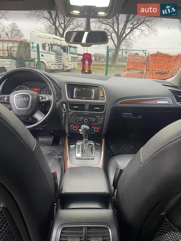 Позашляховик / Кросовер Audi Q5 2009 в Кам'янець-Подільському фото 8 Позашляховик / Кросовер Audi Q5 2009 в Кам'янець-Подільському