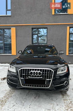 Позашляховик / Кросовер Audi Q5 2016 в Бучі