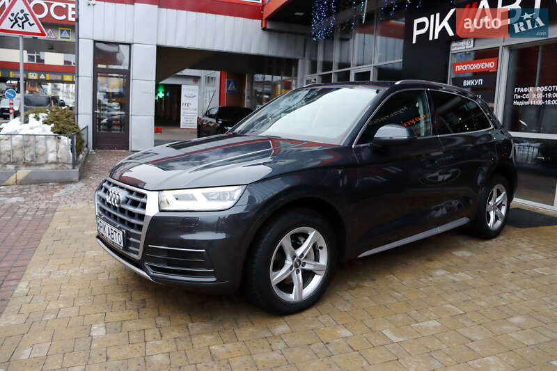 Позашляховик / Кросовер Audi Q5 2020 в Львові