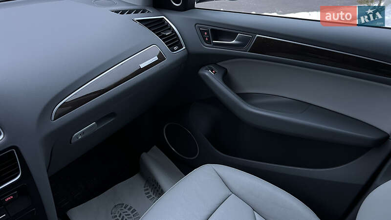 Внедорожник / Кроссовер Audi Q5 2015 в Львове