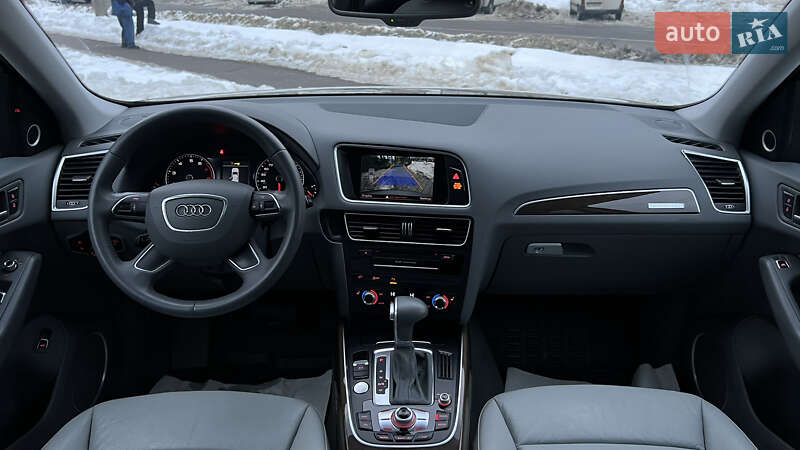 Внедорожник / Кроссовер Audi Q5 2015 в Львове