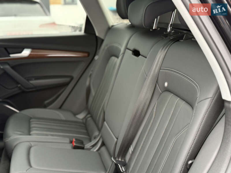 Позашляховик / Кросовер Audi Q5 2020 в Стрию