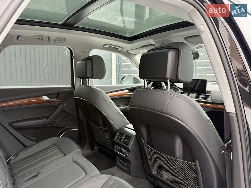 Позашляховик / Кросовер Audi Q5 2020 в Стрию