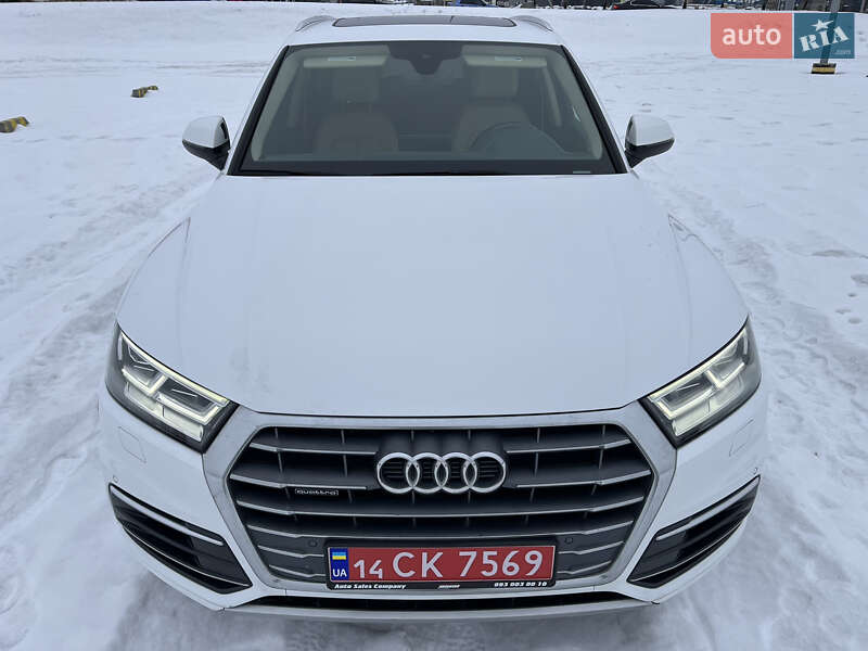 Позашляховик / Кросовер Audi Q5 2018 в Львові