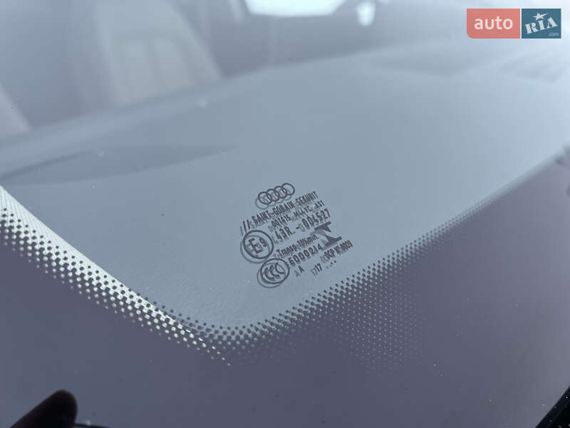 Позашляховик / Кросовер Audi Q5 2018 в Львові