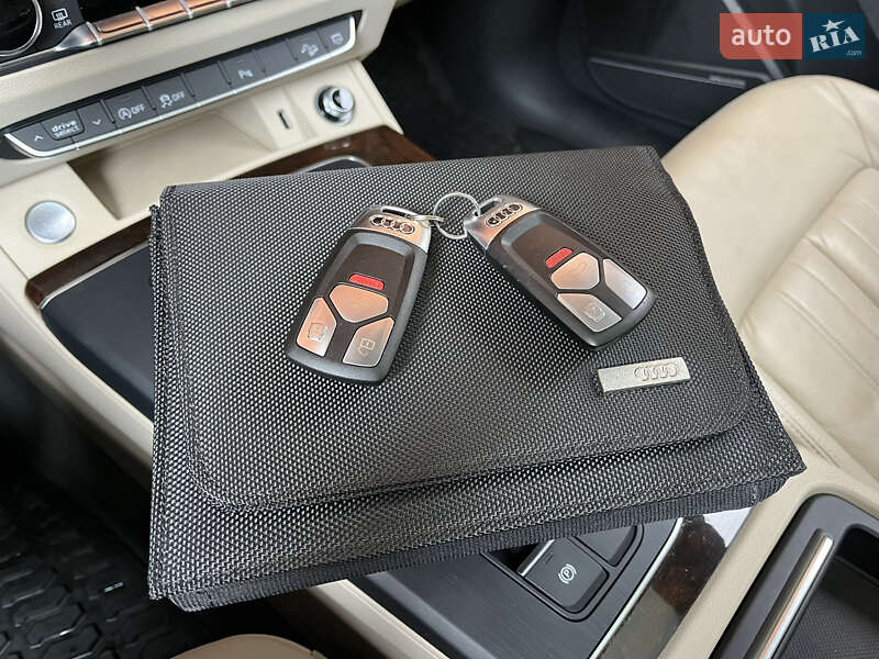 Позашляховик / Кросовер Audi Q5 2018 в Львові