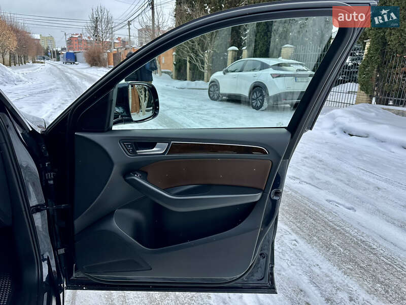 Позашляховик / Кросовер Audi Q5 2015 в Києві