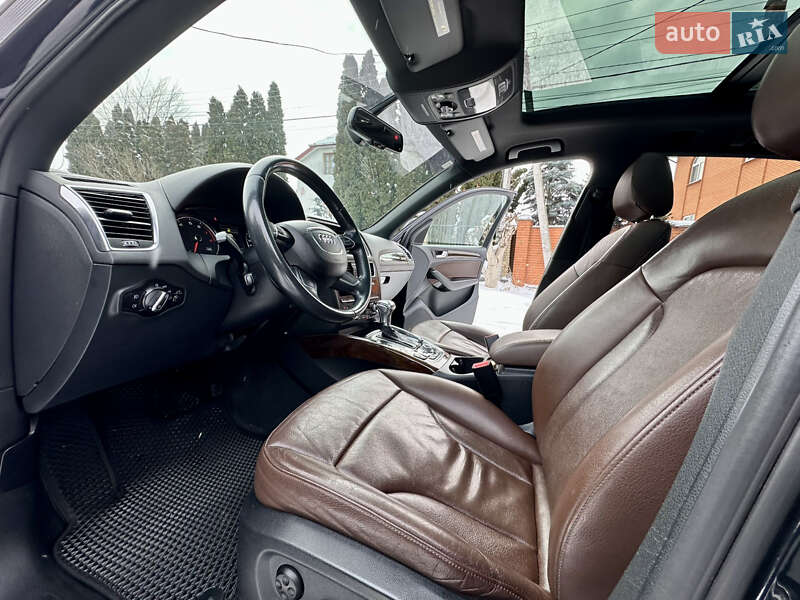 Позашляховик / Кросовер Audi Q5 2015 в Києві