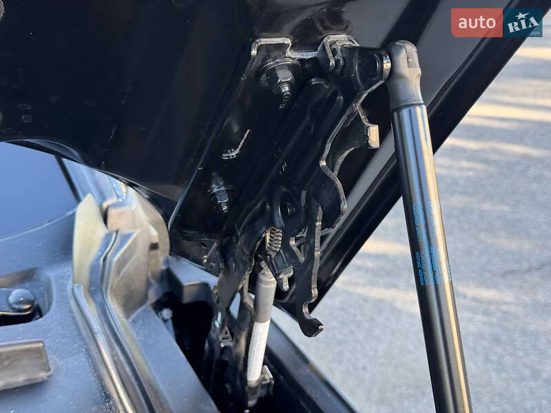 Позашляховик / Кросовер Audi Q5 2016 в Києві