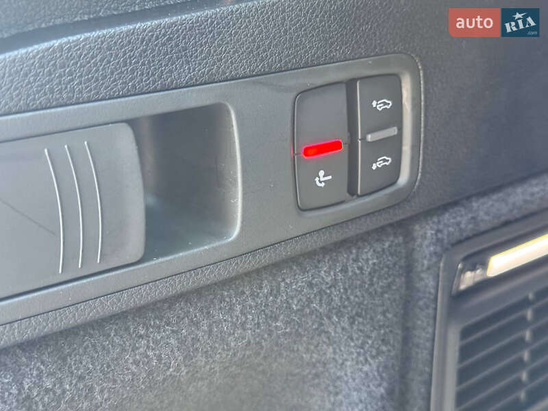 Позашляховик / Кросовер Audi Q5 2016 в Києві