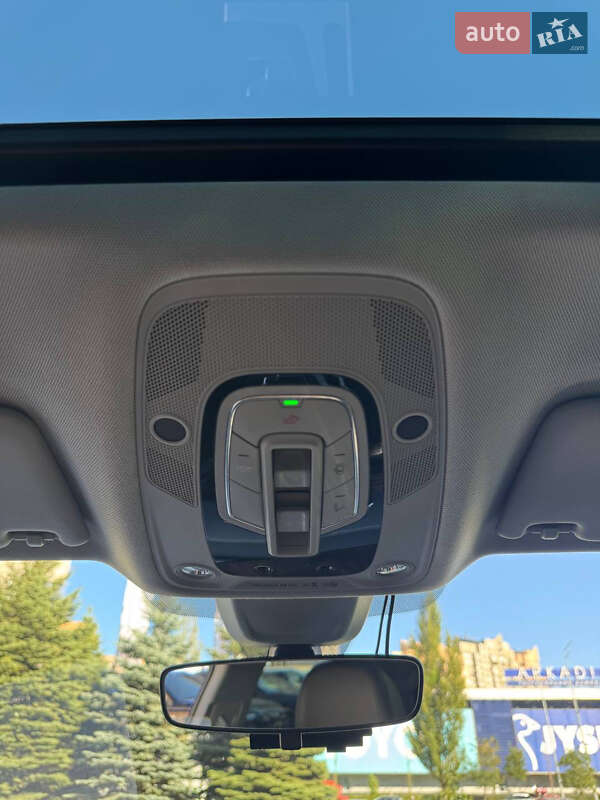 Позашляховик / Кросовер Audi Q5 2016 в Києві