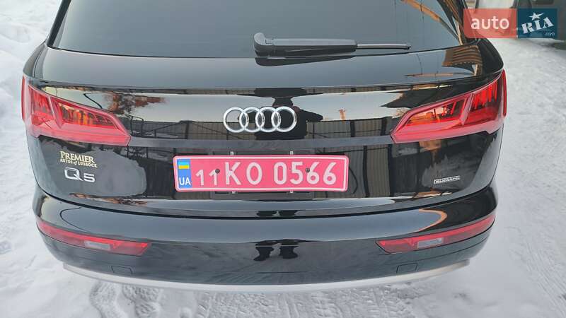 Позашляховик / Кросовер Audi Q5 2019 в Житомирі