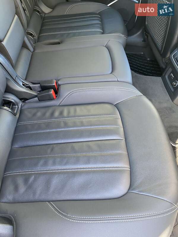 Позашляховик / Кросовер Audi Q5 2022 в Одесі