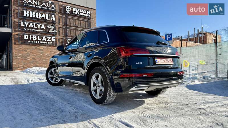 Позашляховик / Кросовер Audi Q5 2023 в Києві