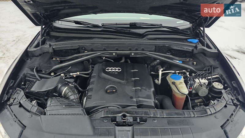 Внедорожник / Кроссовер Audi Q5 2010 в Хмельницком